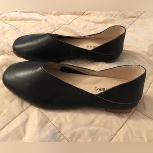 Empress black leather flats, size 8 (39)